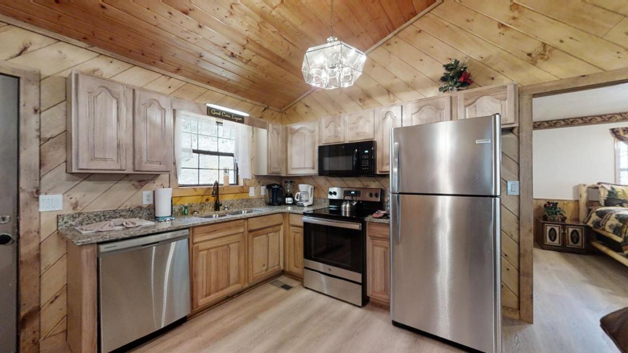 Little Mountain Hideaway Cabin Pigeon Forge Exteriör bild