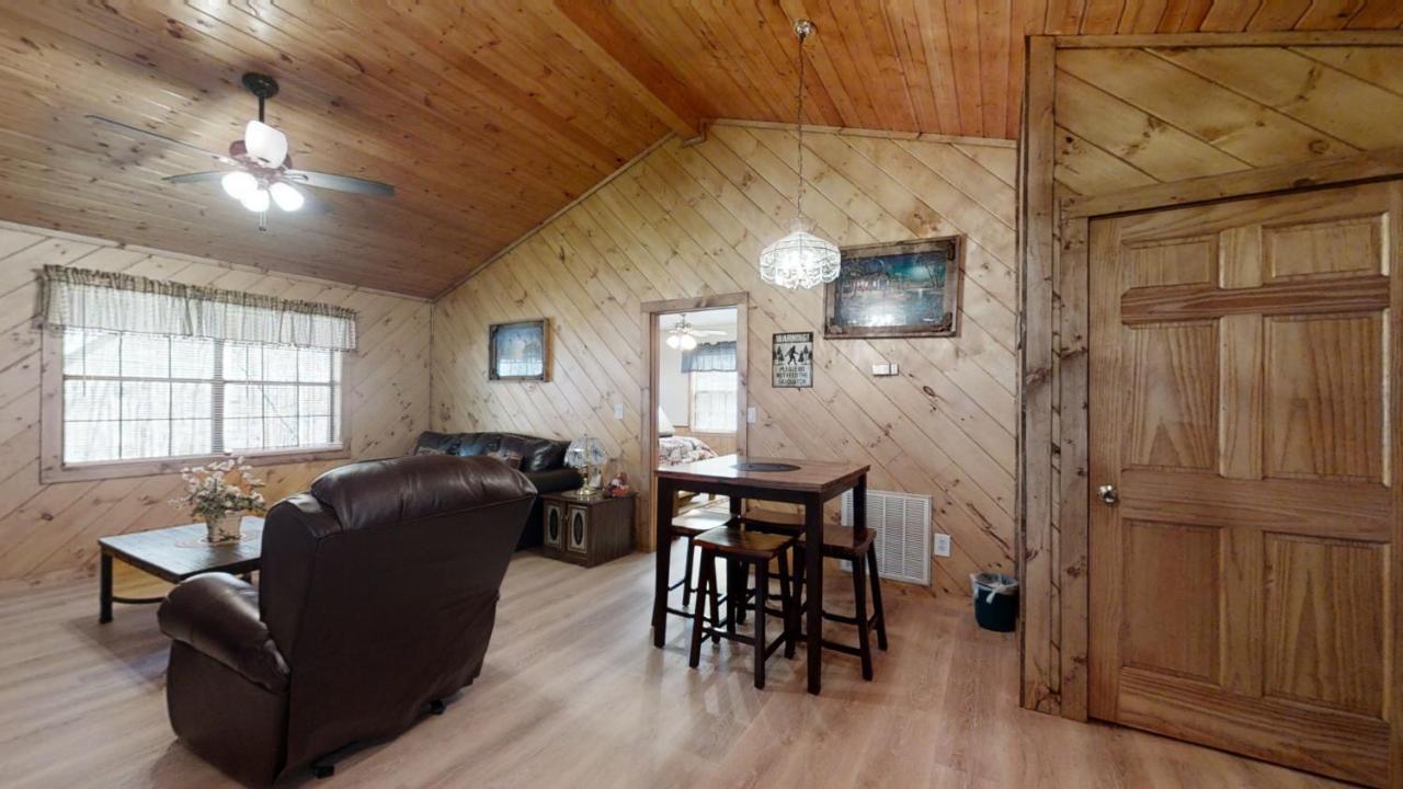 Little Mountain Hideaway Cabin Pigeon Forge Exteriör bild